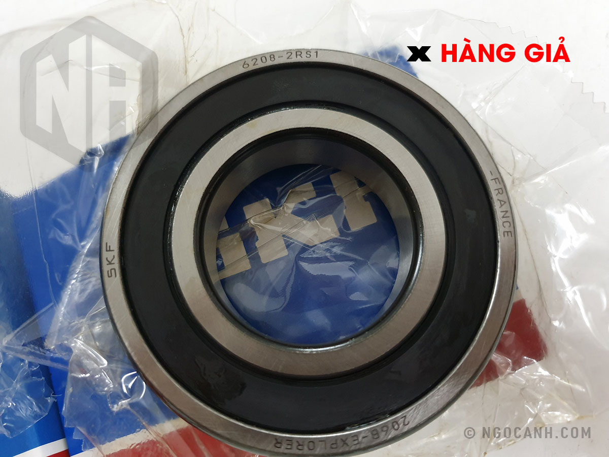 Khe hở giữa phớt chắn mỡ và ca bi không chính xác, khả năng hoàn thiện kém.