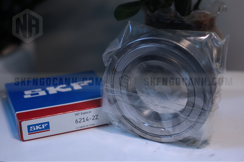 Cấu tạo Vòng bi 6214-2Z có 2 nắp chắn mỡ bằng sắt (ký hiệu 2Z), bên trong vòng bi bơm sẵn mỡ bôi trơn.