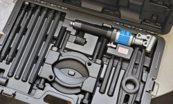 Mở hộp bộ các loại vam cảo vòng bi bạc đạn SKF